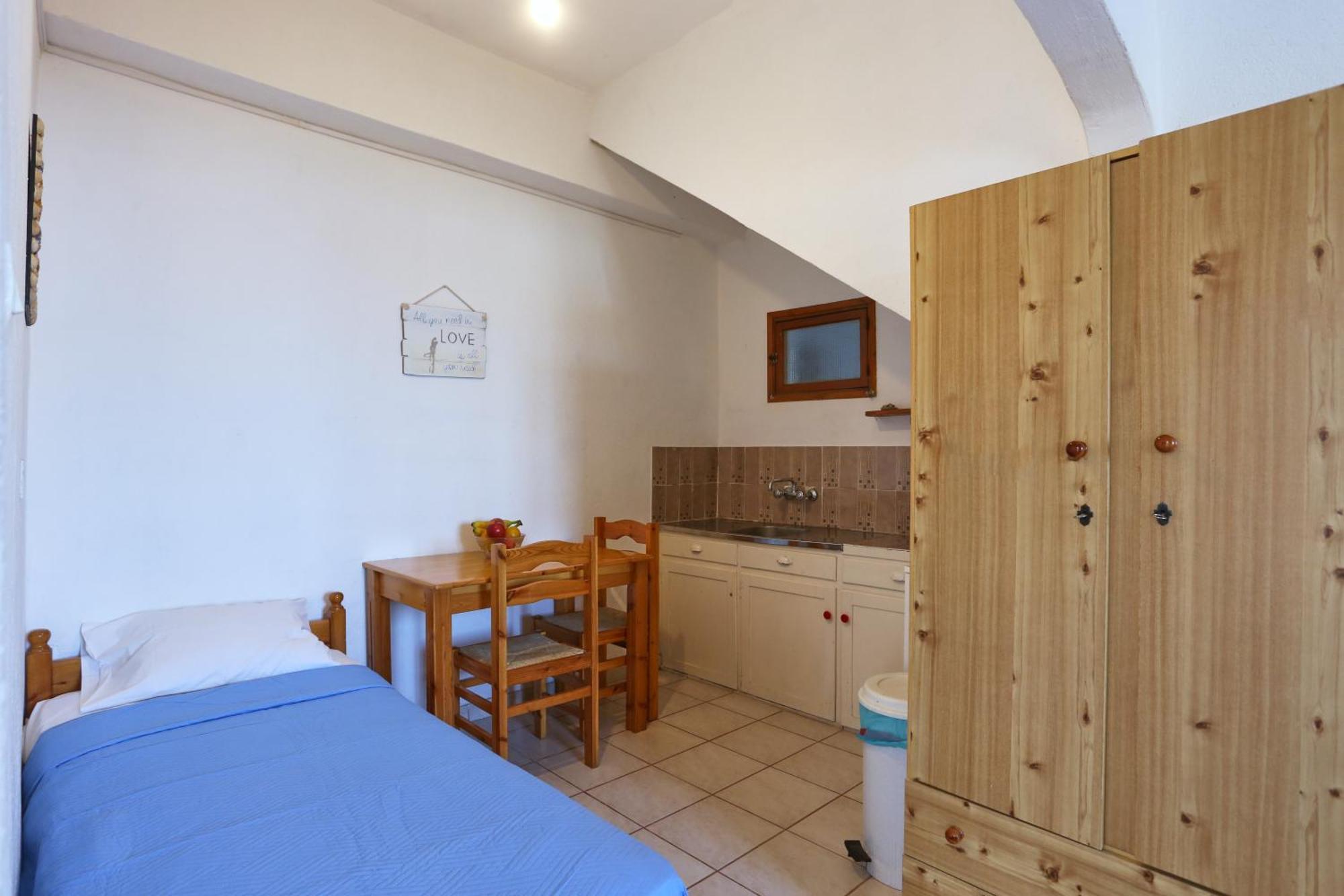 Armena Inn Armenistis  Bagian luar foto