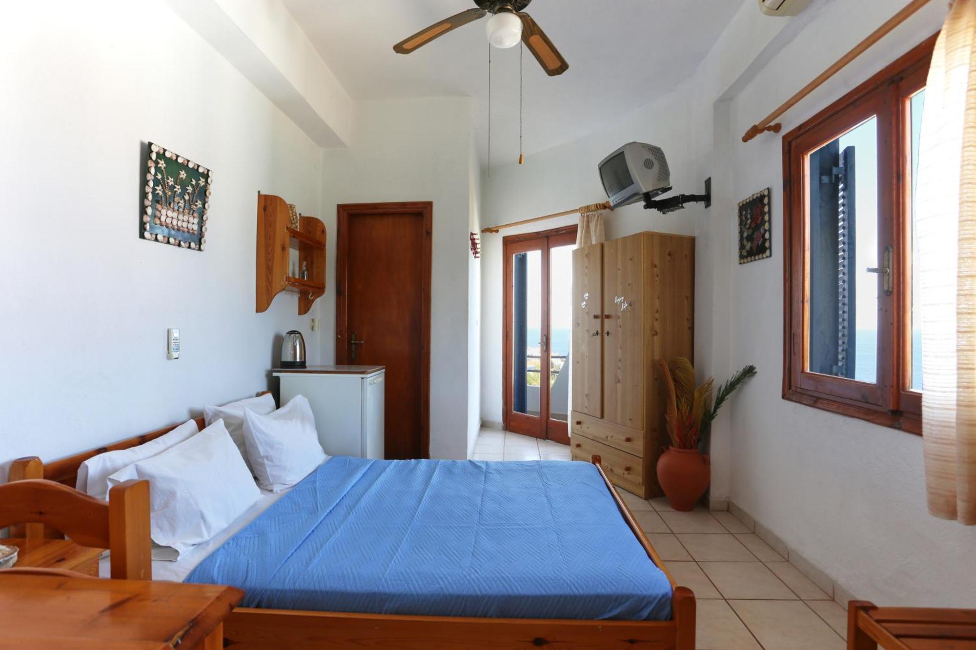 Armena Inn Armenistis  Bagian luar foto