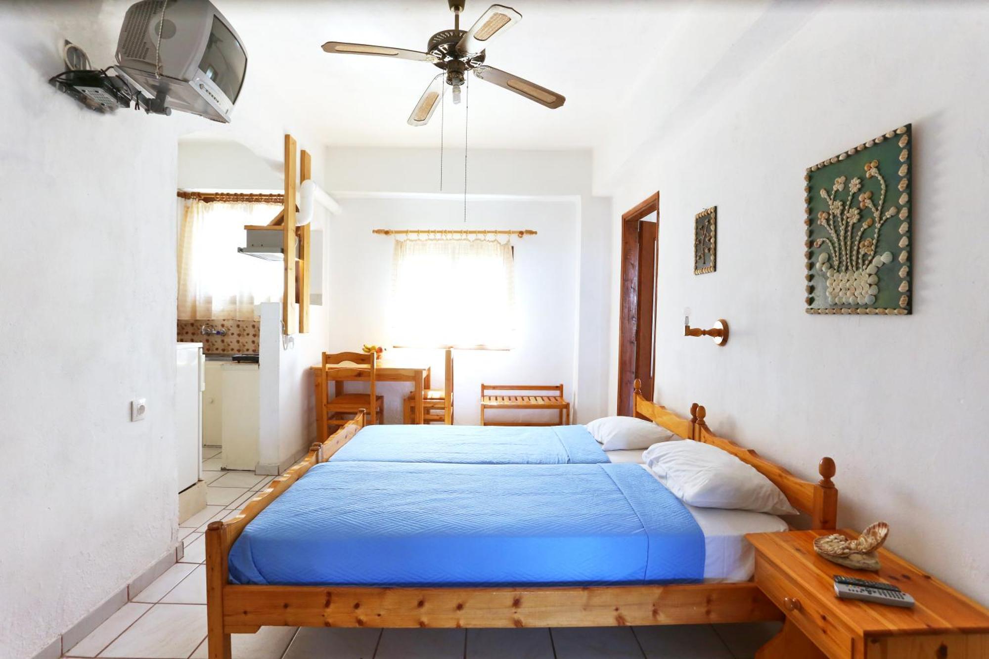 Armena Inn Armenistis  Bagian luar foto